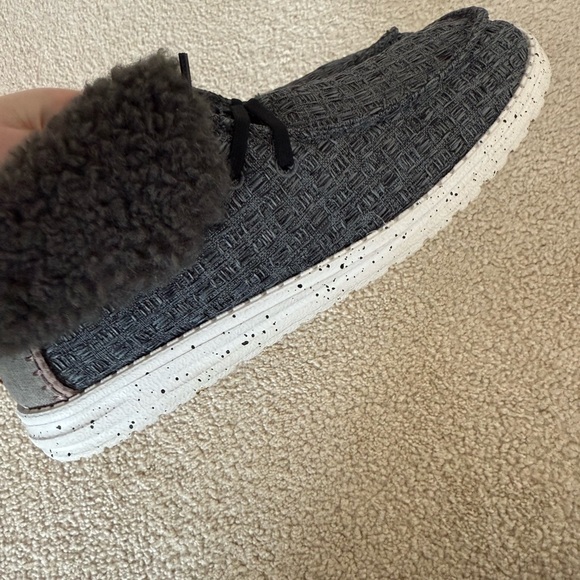 Hey Dude Women’s Wendy Fold Stitch Cozy Gray 9 - Picture 4 of 5